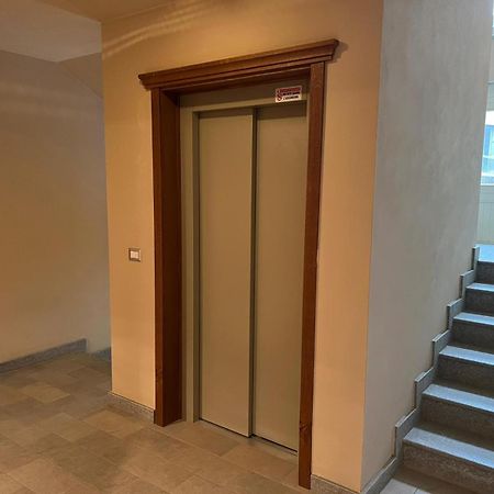 Casa Monique - Borgo Le Stalle Lunghe Прато-Невозо Экстерьер фото